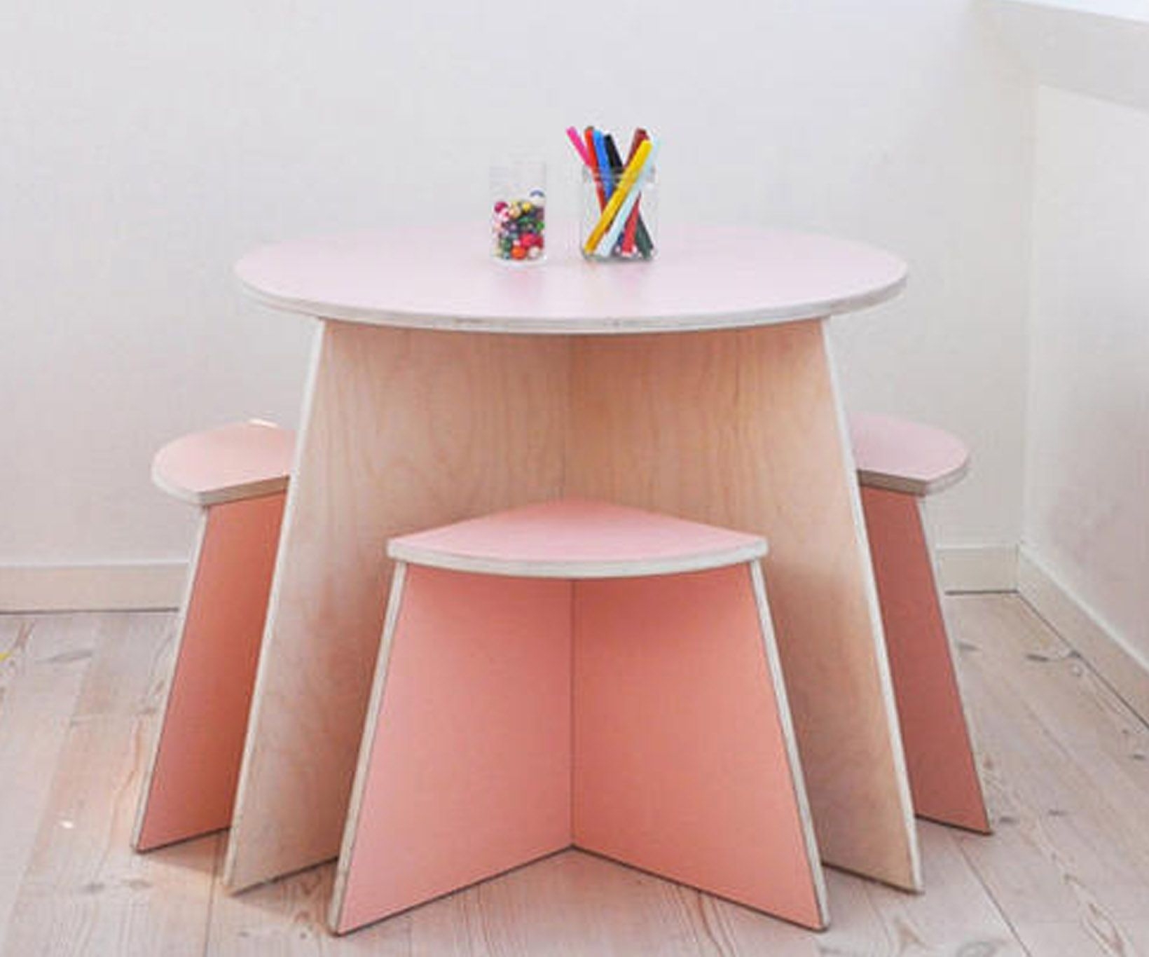 round wooden kids table