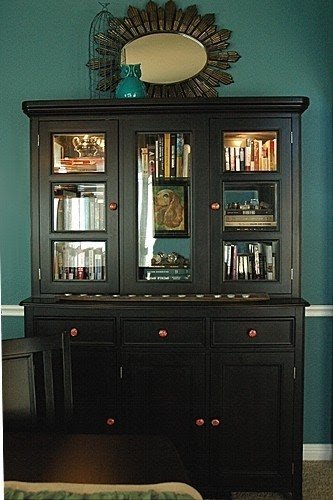 Traditional china cabinet 14