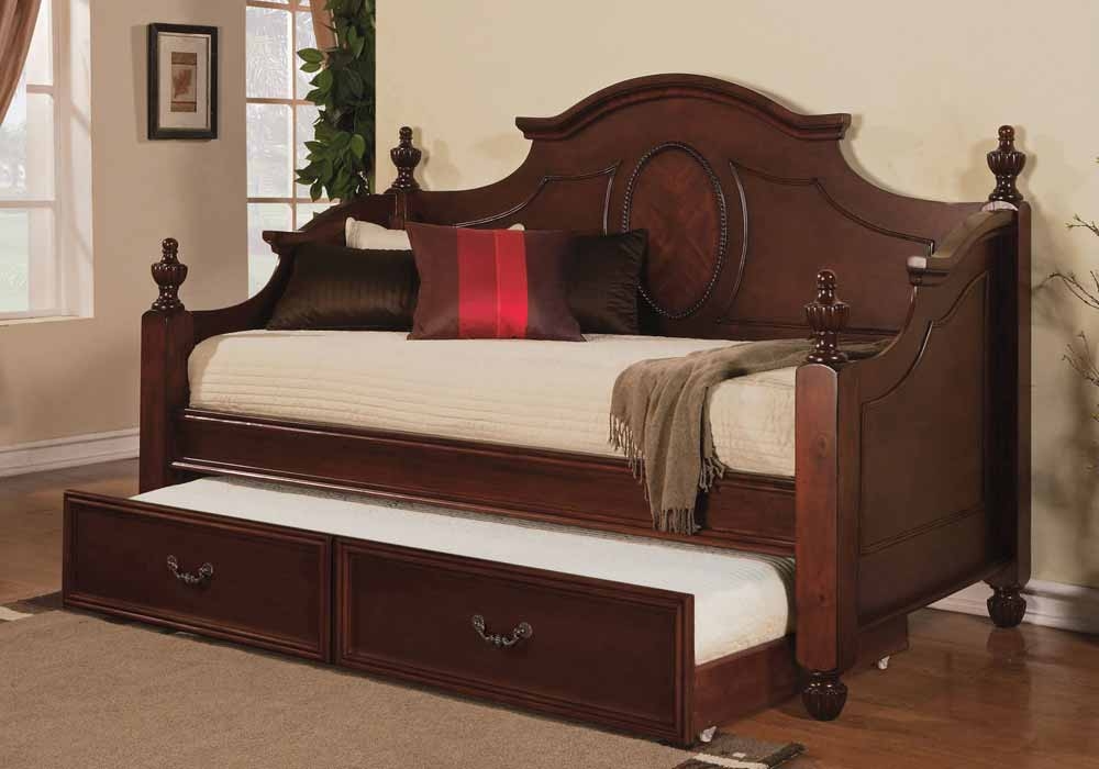 Wood trundle daybed 1
