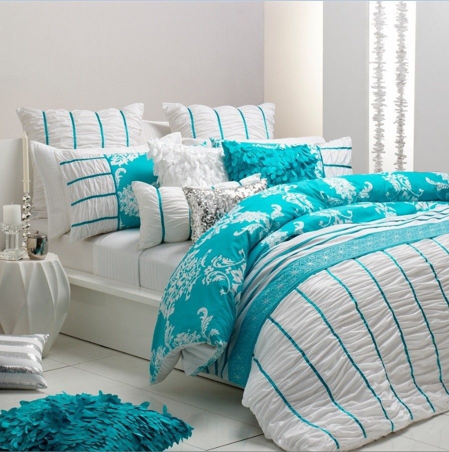 Beach House Bedding Ideas On Foter   Beach Cottage Bedding 