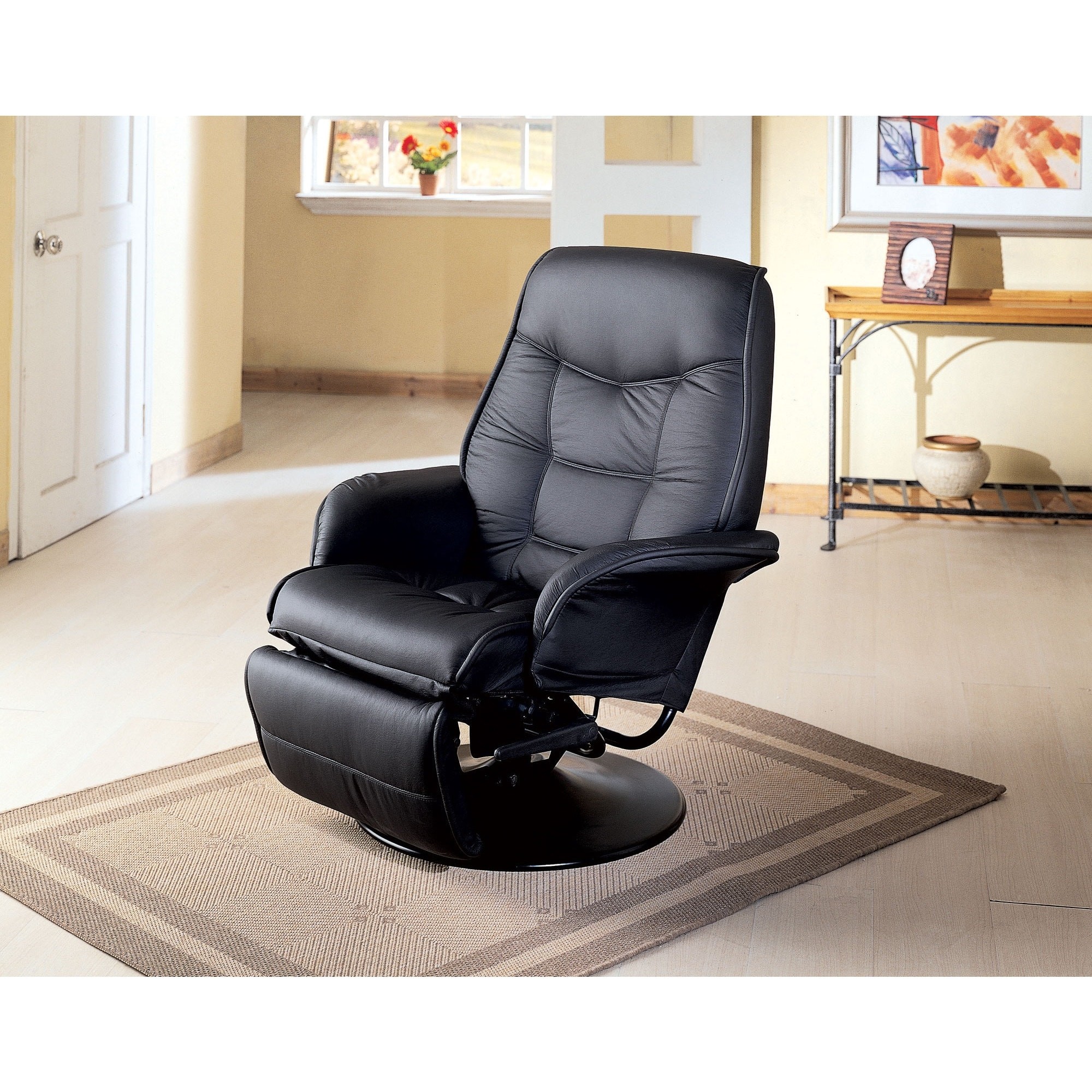 Conroy leatherette ergonomic recliner 1