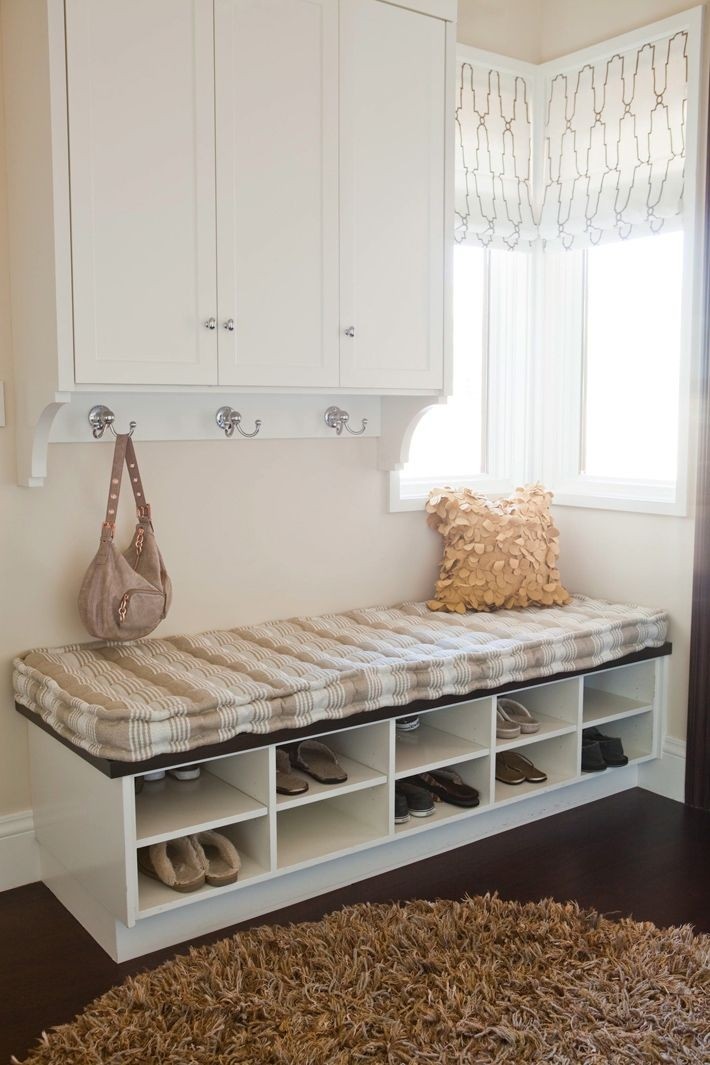 Large shoe storage bench