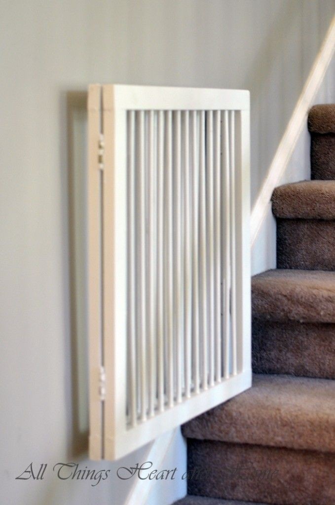 pet gate for bottom of stairs