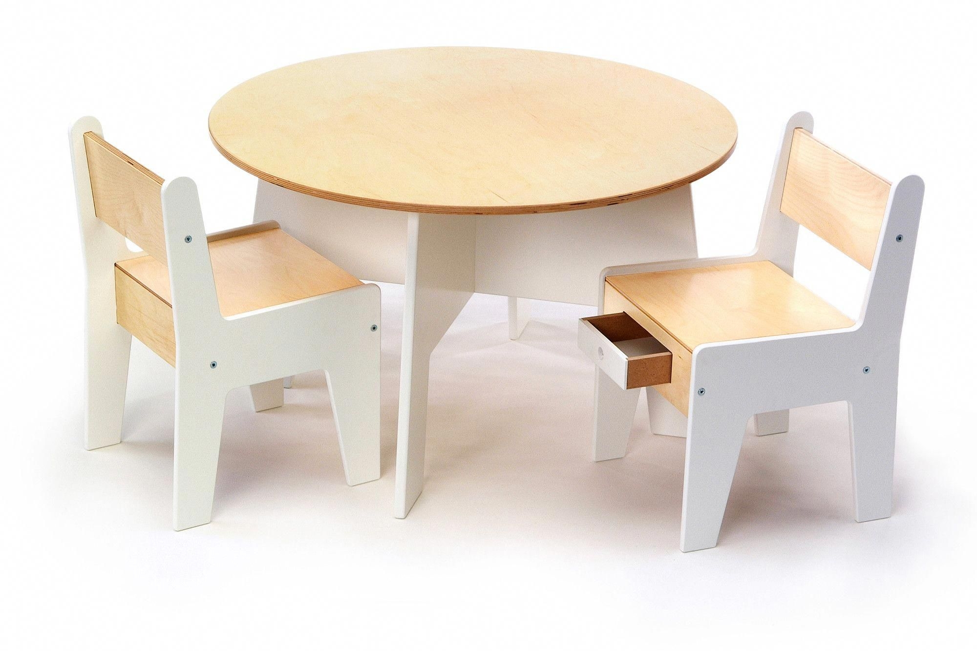 Round toddler table 11