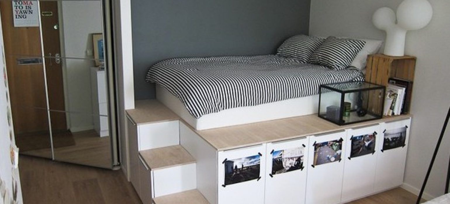 Full bed deals frame with shelves