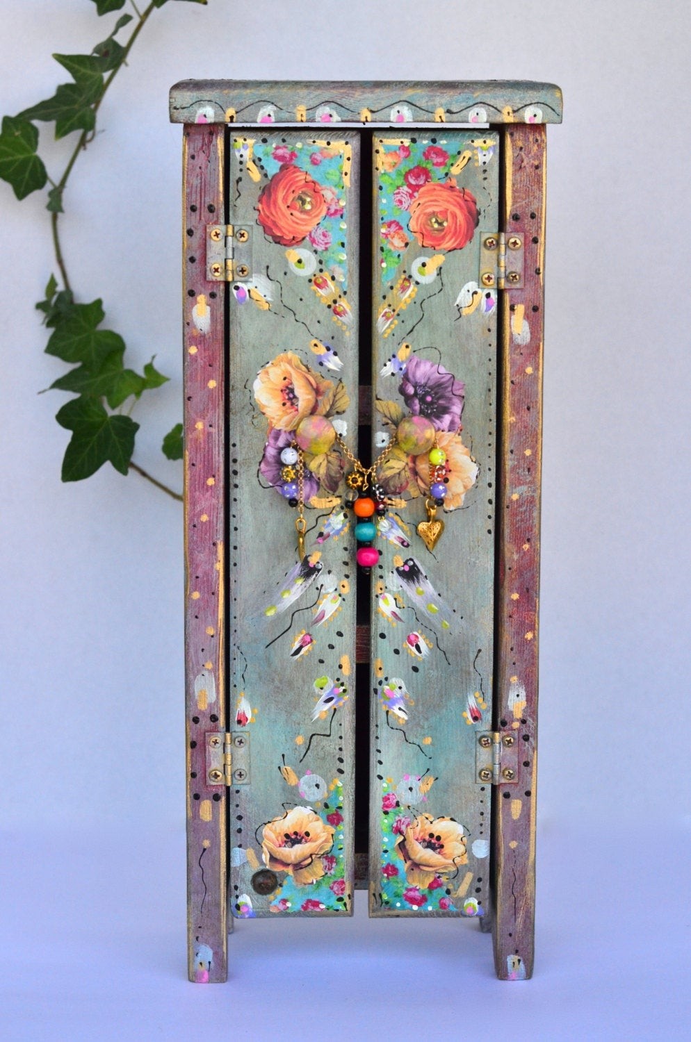 Hand painted cabinet 3