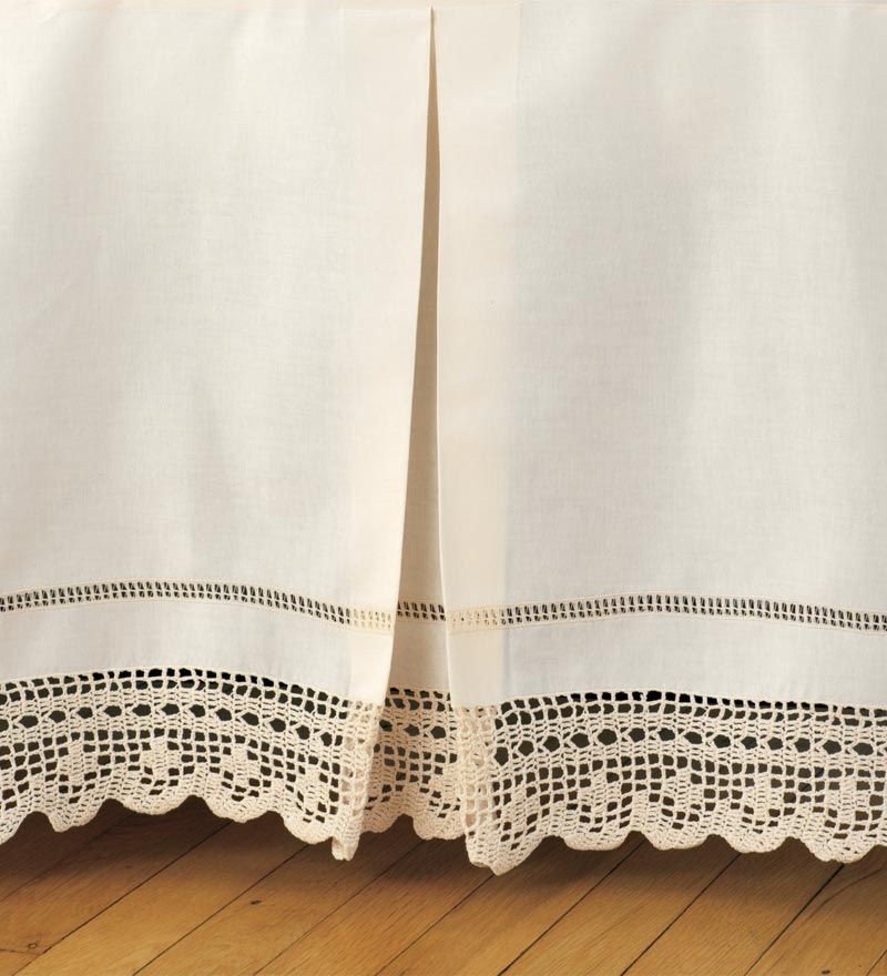 This is gorgeous bed skirt with chevron pattern crochet trim