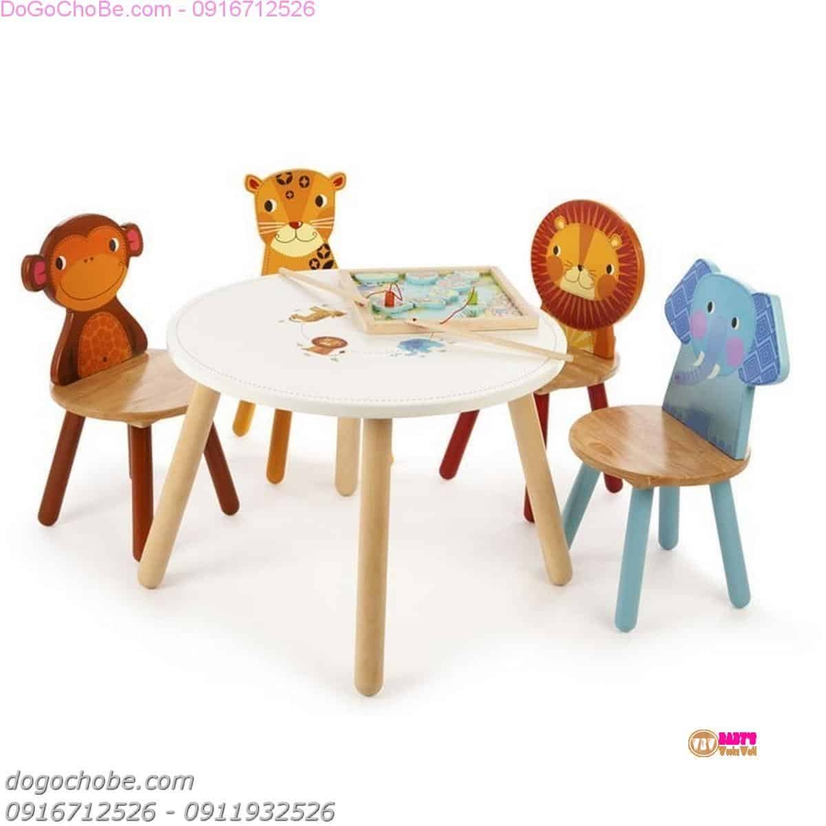 baby wooden chair and table