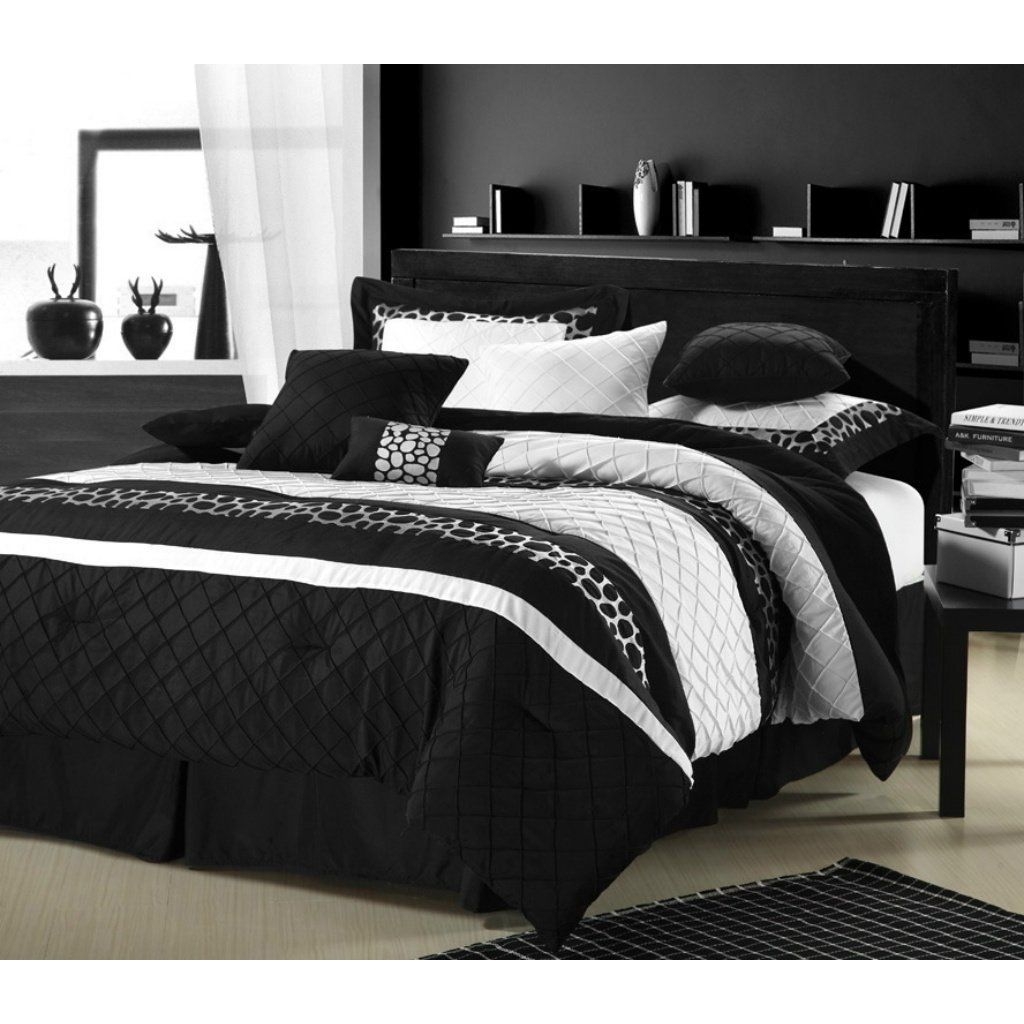 Cheetah black white oversized 8 piece comforter set