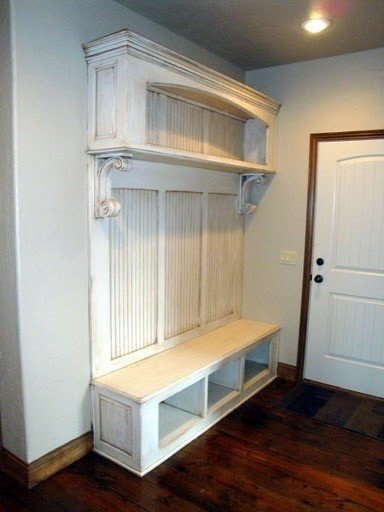 Entryway hall tree with storage bench