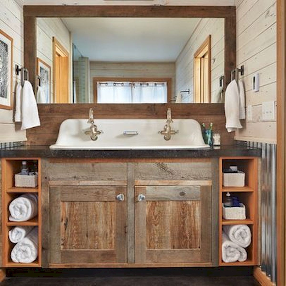 Rustic double bathroom vanity