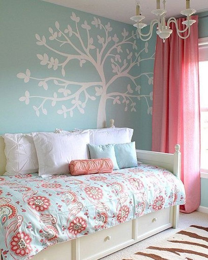 Daybed bedding for girls