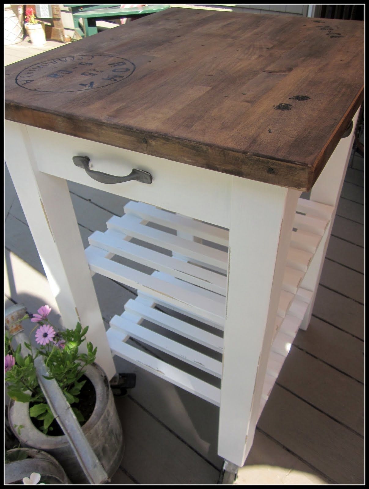 Rustic kitchen islands and carts 2