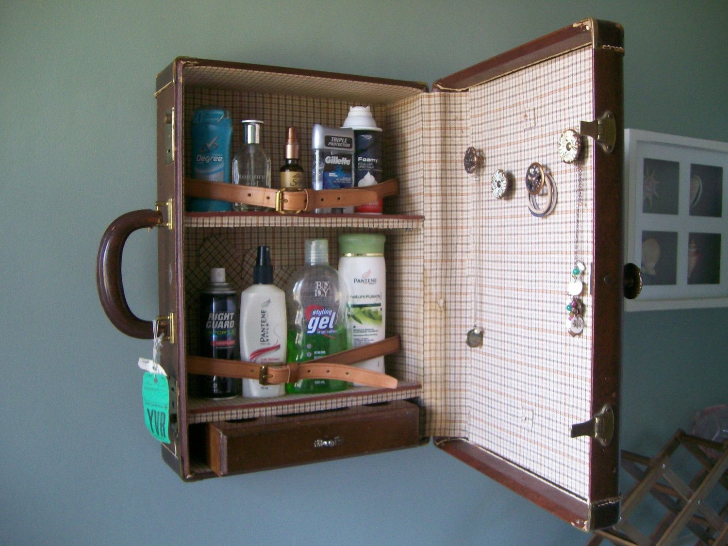 Unique bathroom medicine cabinets