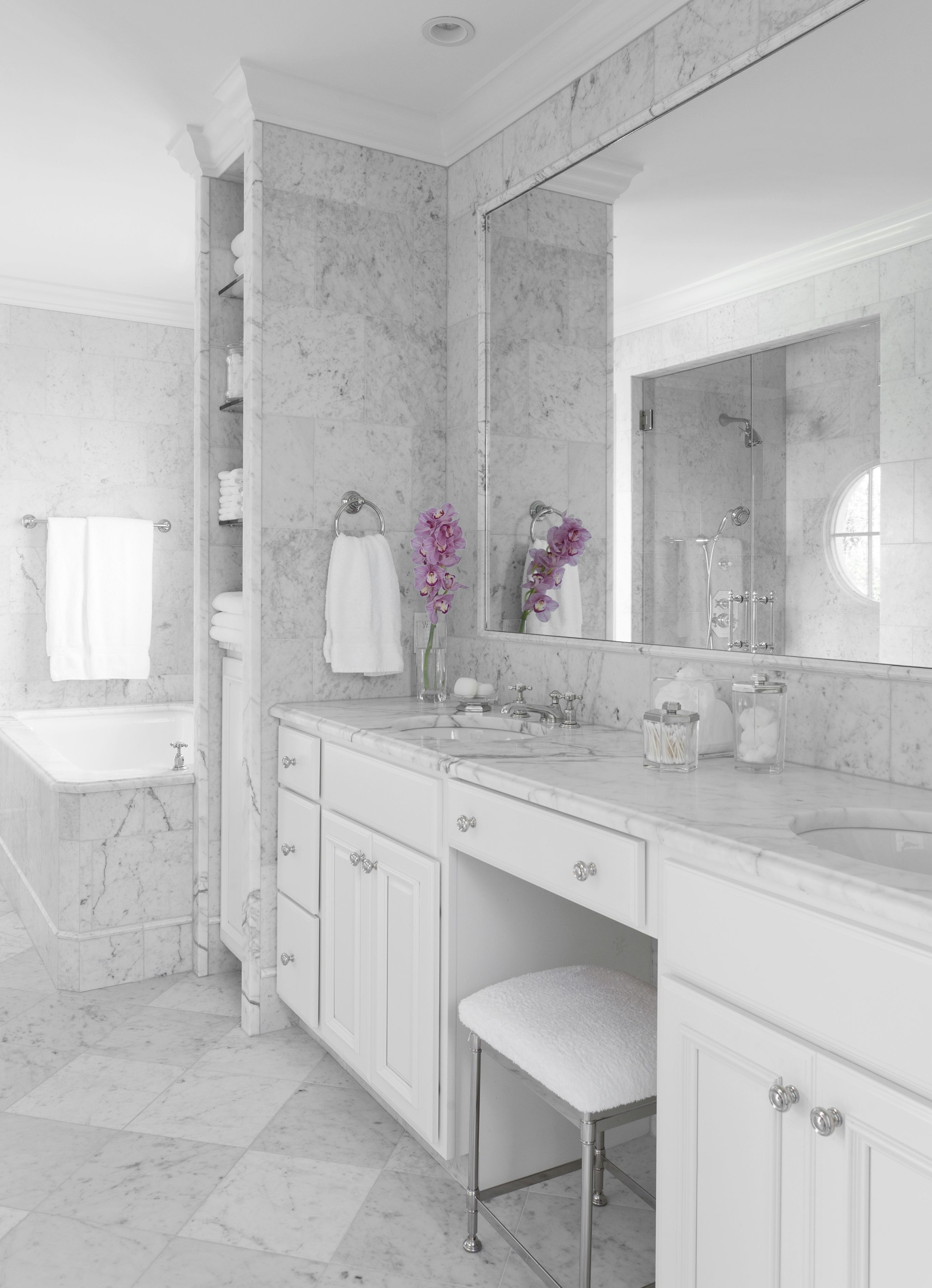 White Makeup Vanities - Ideas on Foter