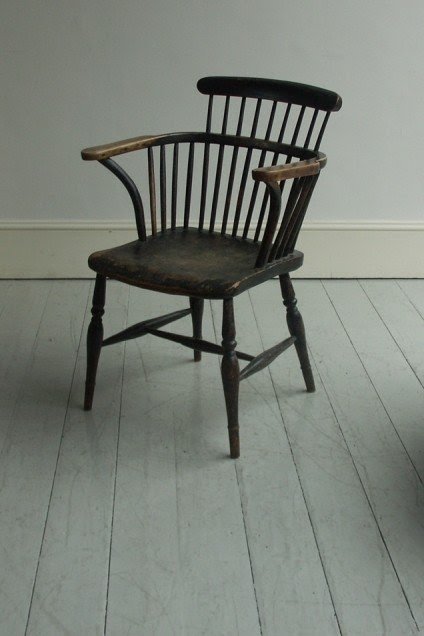 C18th spindle back windsor armchair