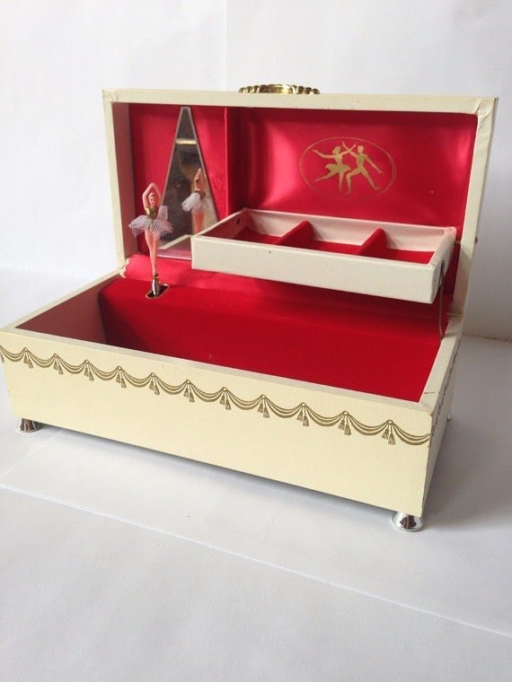 Childrens jewelry boxes personalized