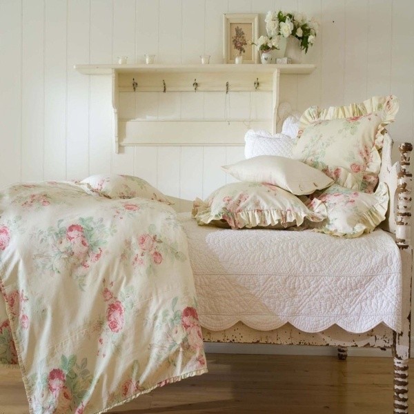 Click here beautiful shabby chic bedding