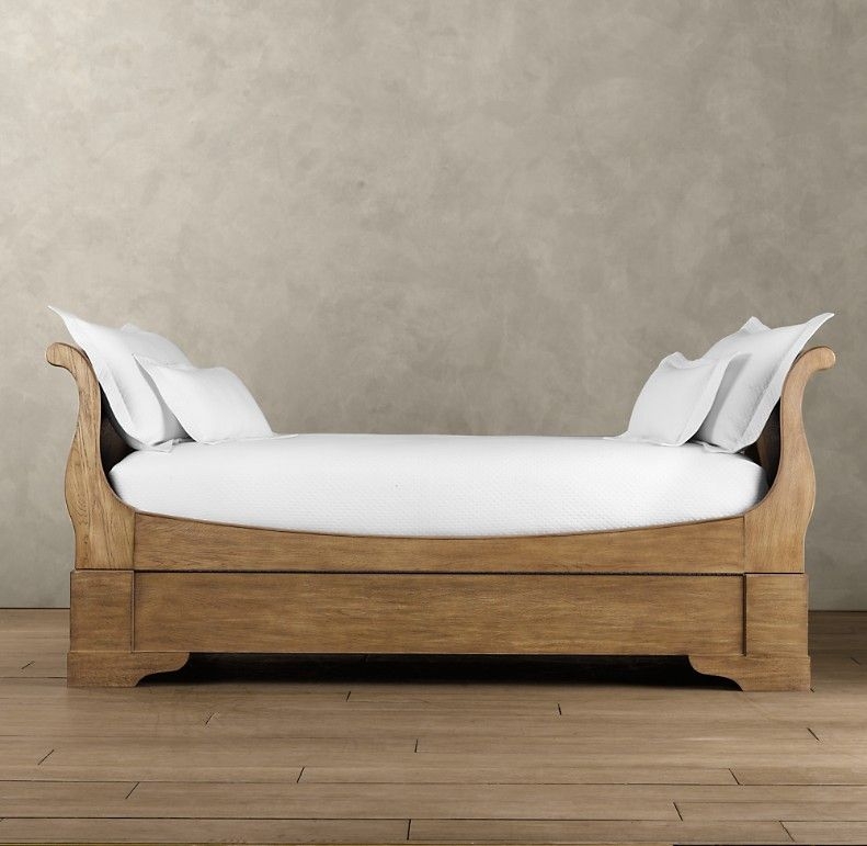 Oak daybed with trundle