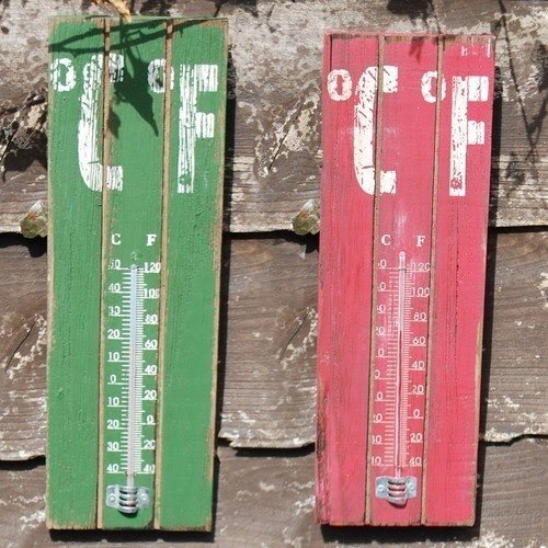 Wooden Outdoor Wall Mountable Garden Thermometer With Rustic Design 2 Colours