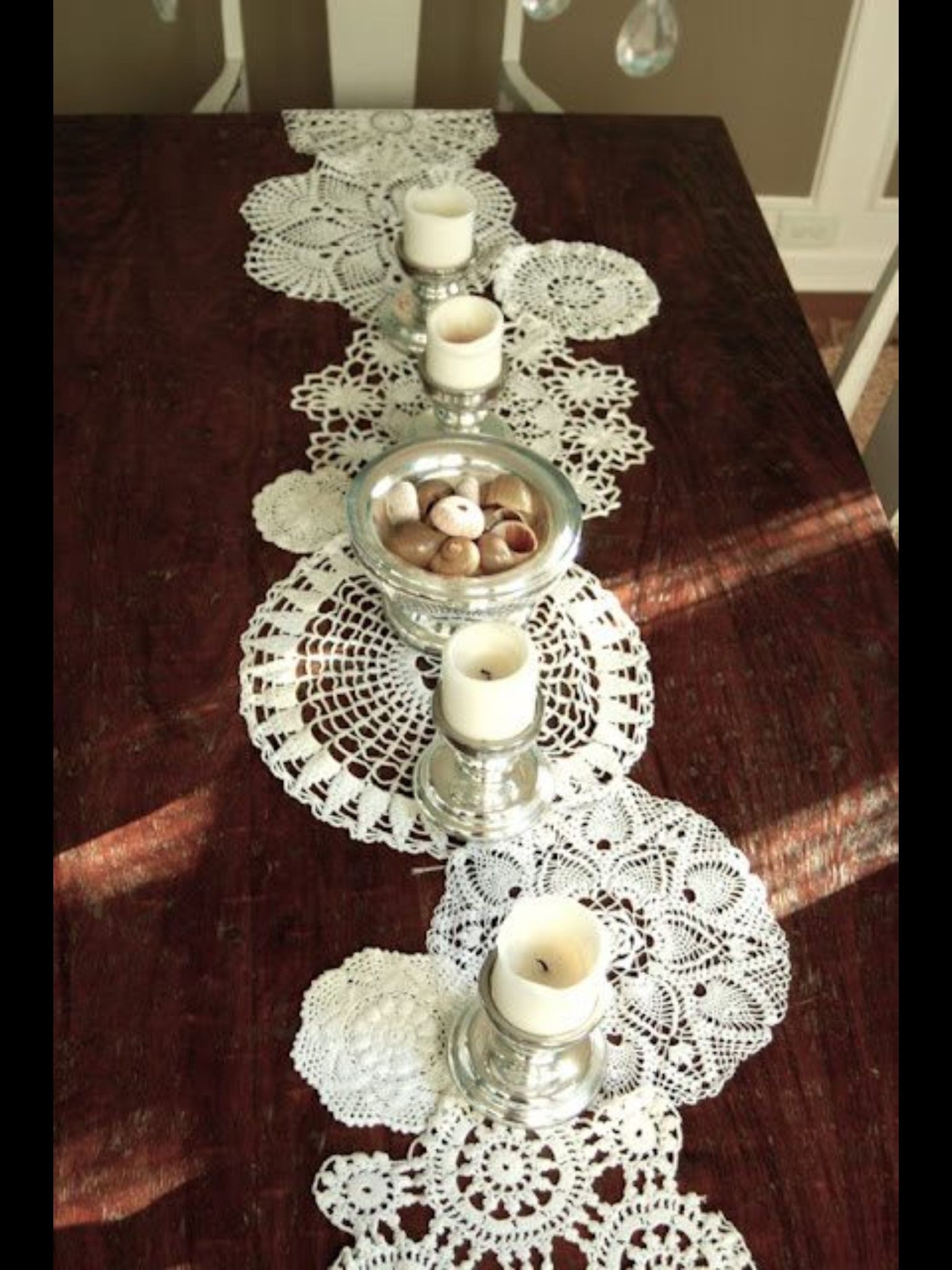 unique-table-runners-ideas-on-foter