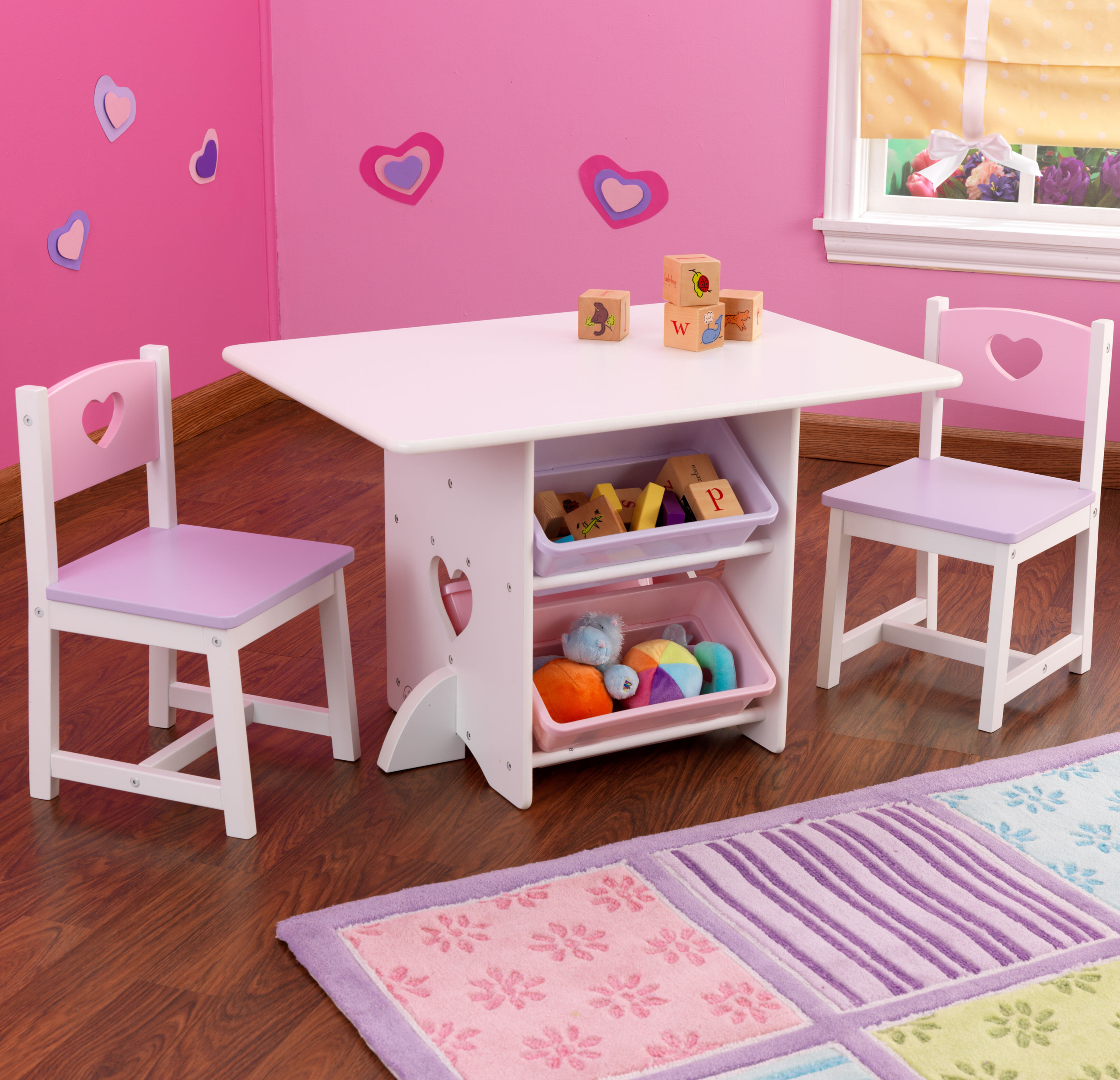 Kidkraft heart table and chair set for little girls room