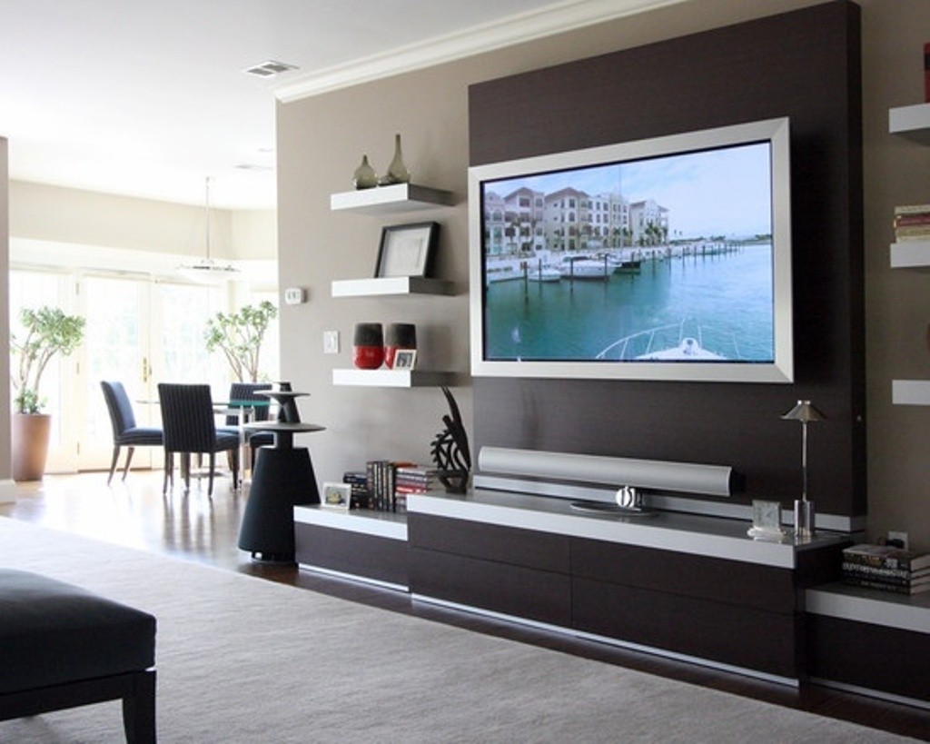 Living Room With Flat Screen Tv