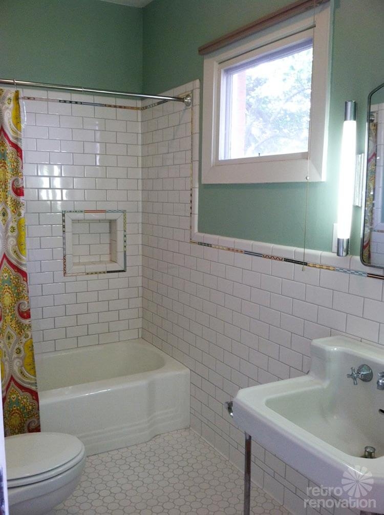 Vintage Tile Liner Green with White Stripe