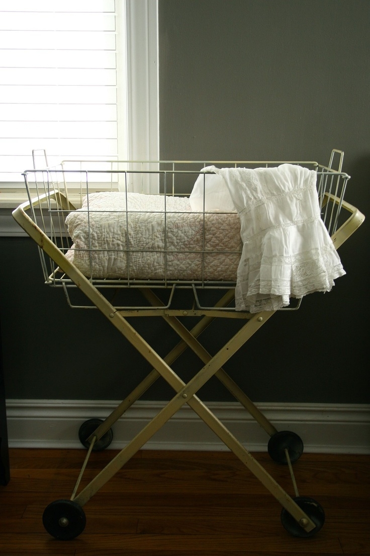 Wire laundry cart on wheels