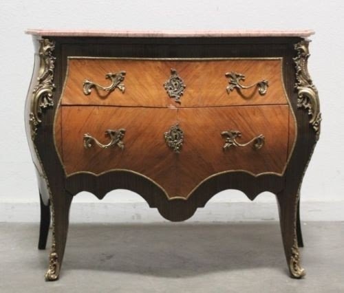 Bombay chests with marble top 1