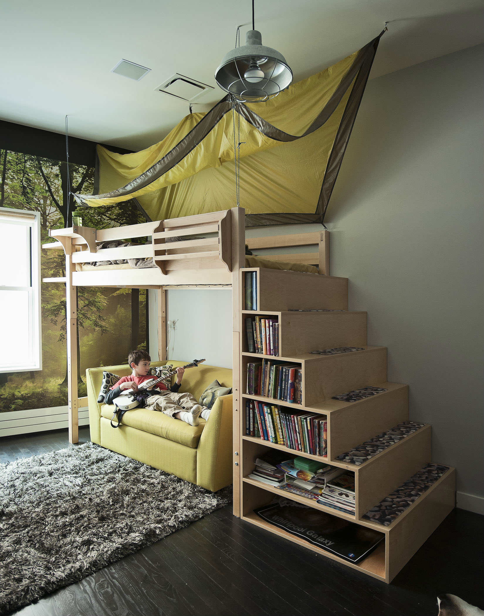 bunk beds with bookshelves