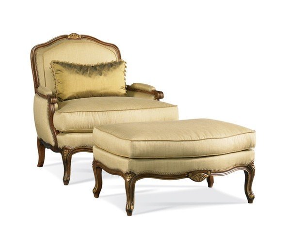 Very traditional bergere style by hickory white