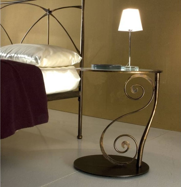 Wrought iron bedside table 3