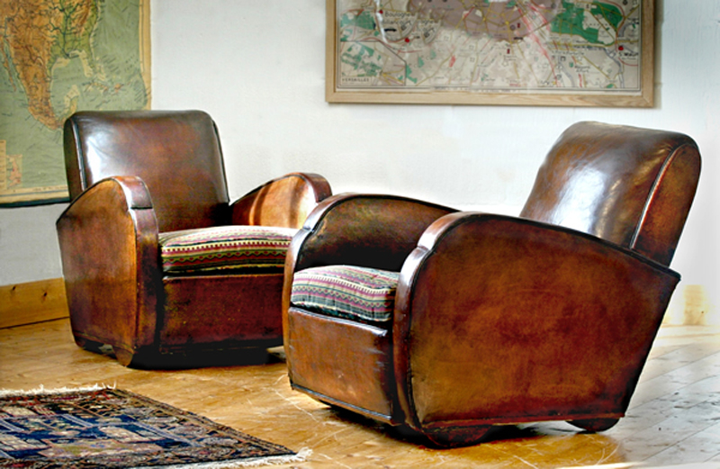 Antique leather armchairs 4