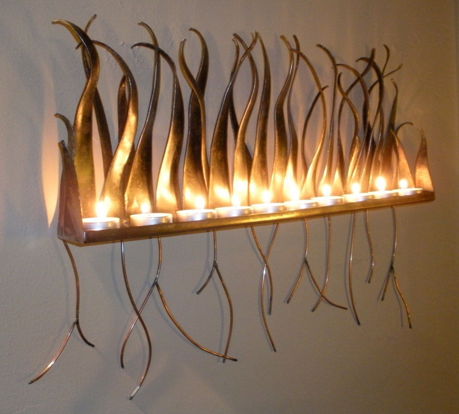 Metal candle holder wall sconce for
