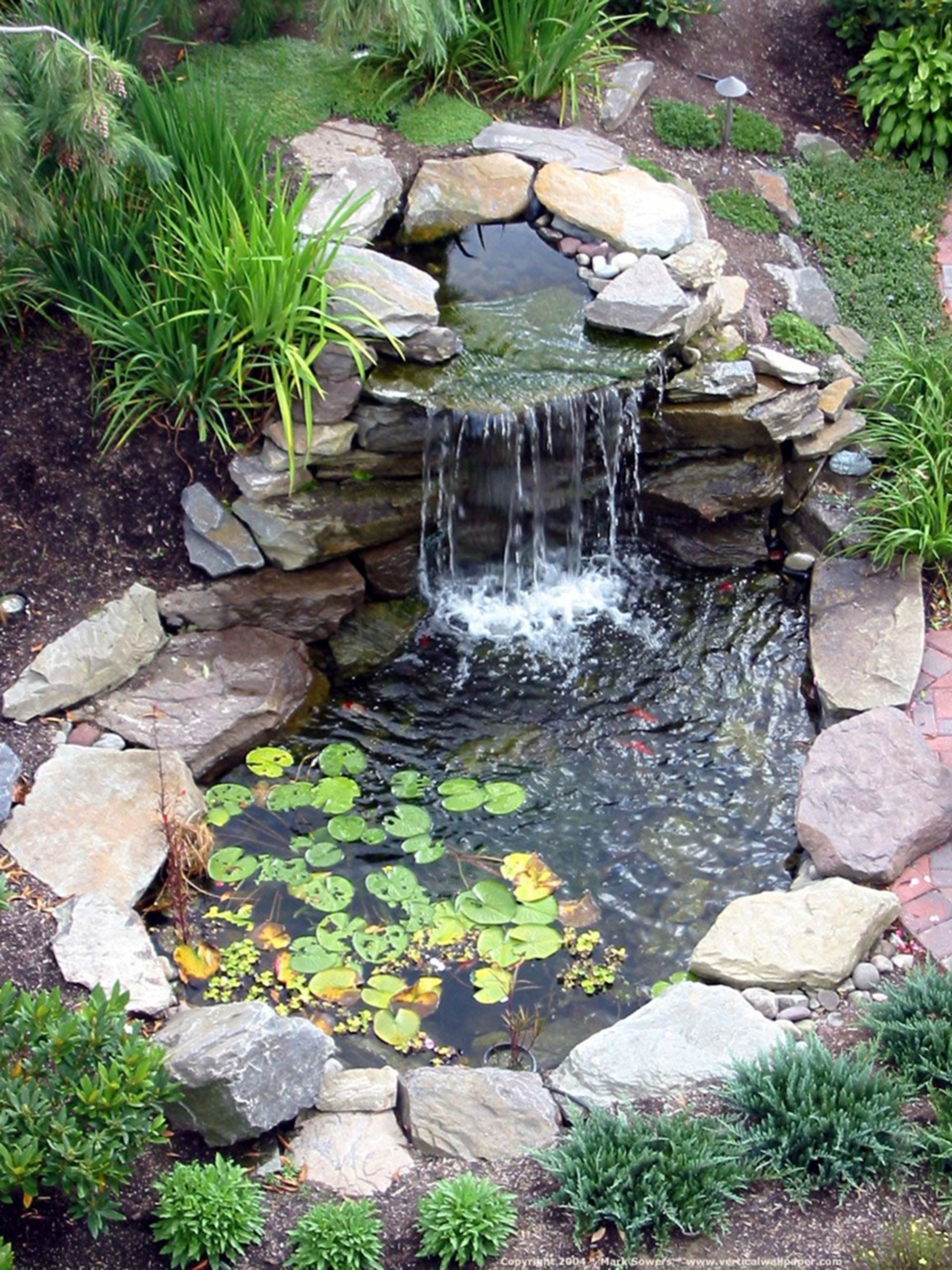 Water fountain landscaping ideas