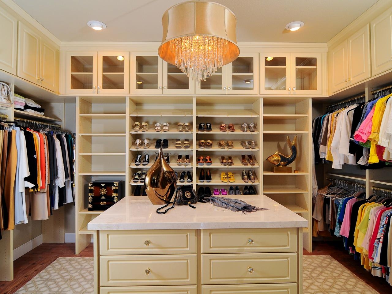 Large cheap shoe closet