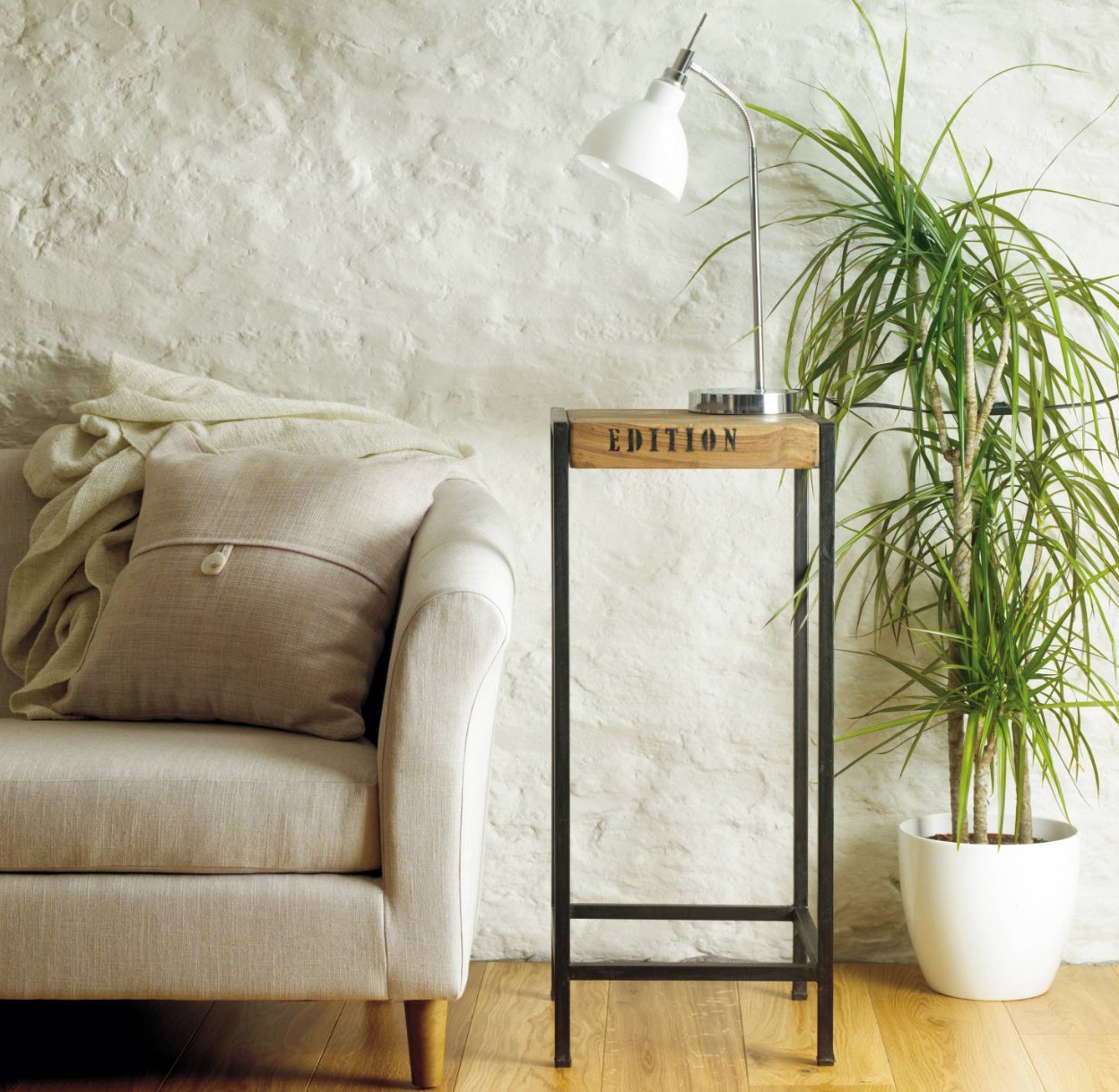 Contemporary plant stand