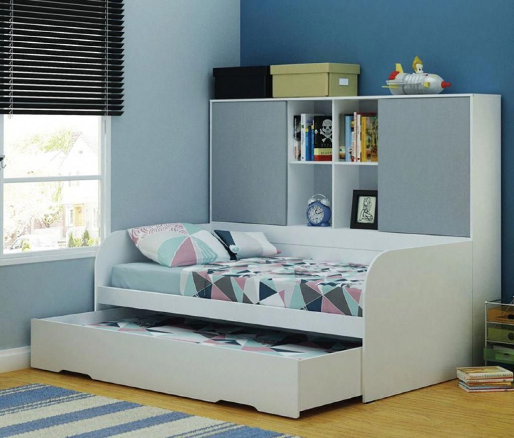 Trundle bed with bookcase 3