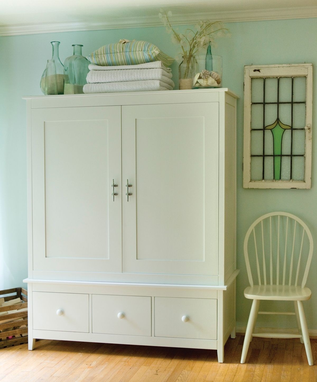 White armoire with drawers 2