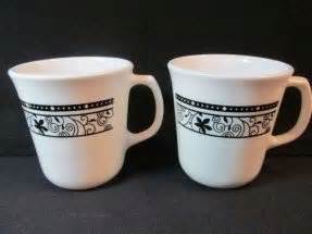 Corelle mugs white