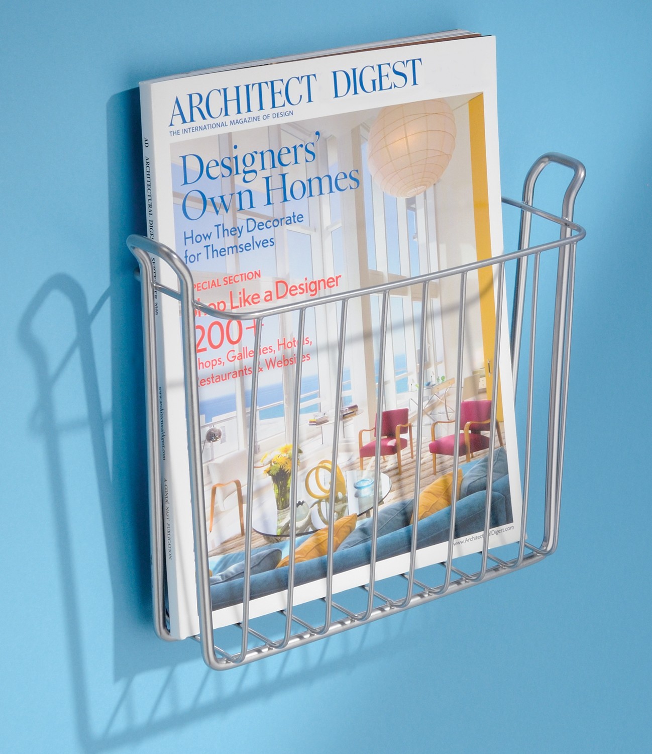 Small magazine rack for bathroom