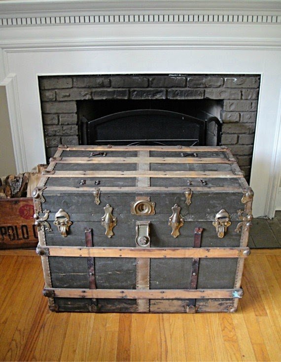 Treasure chest coffee table 5
