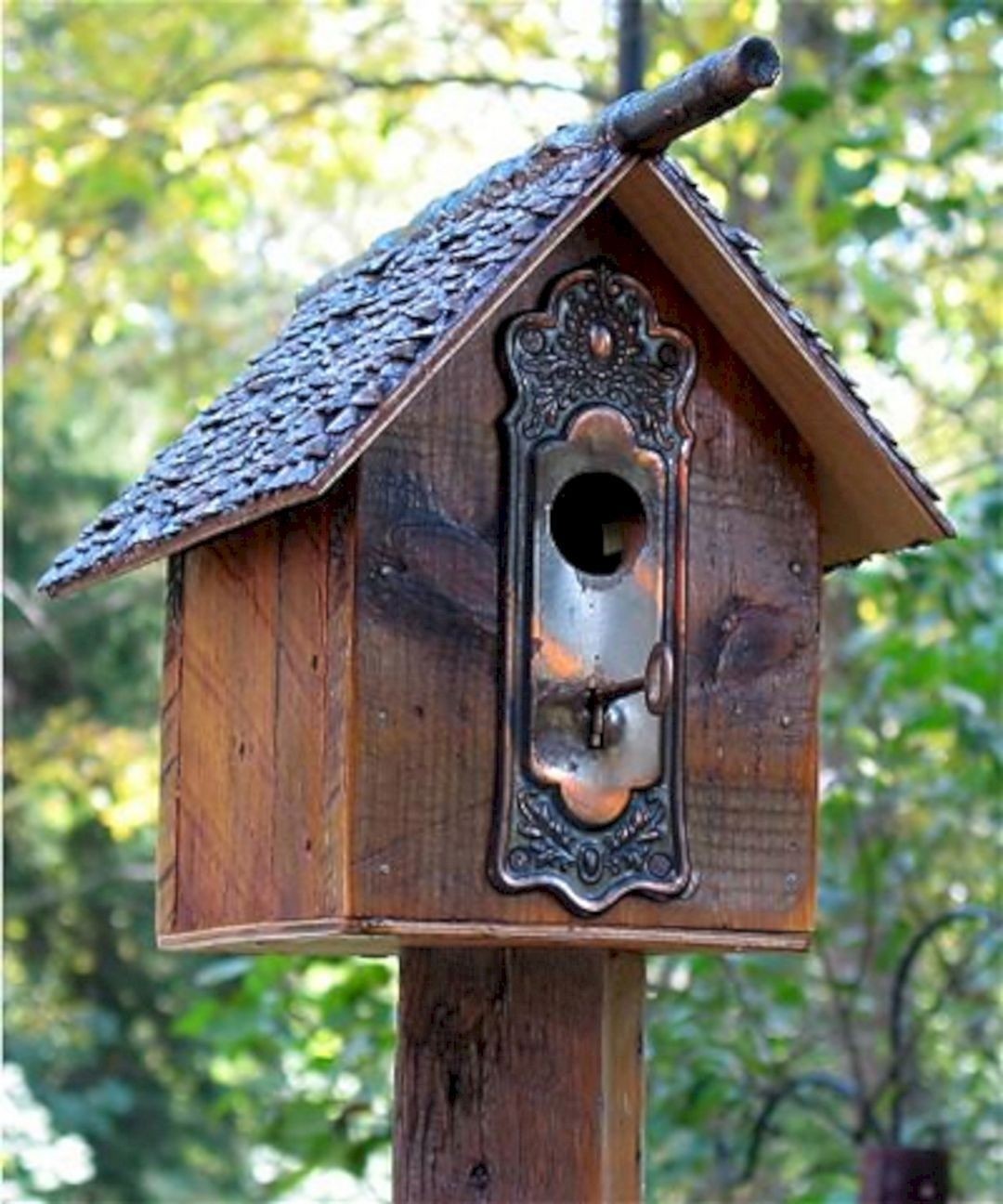 Wooden bird house 8