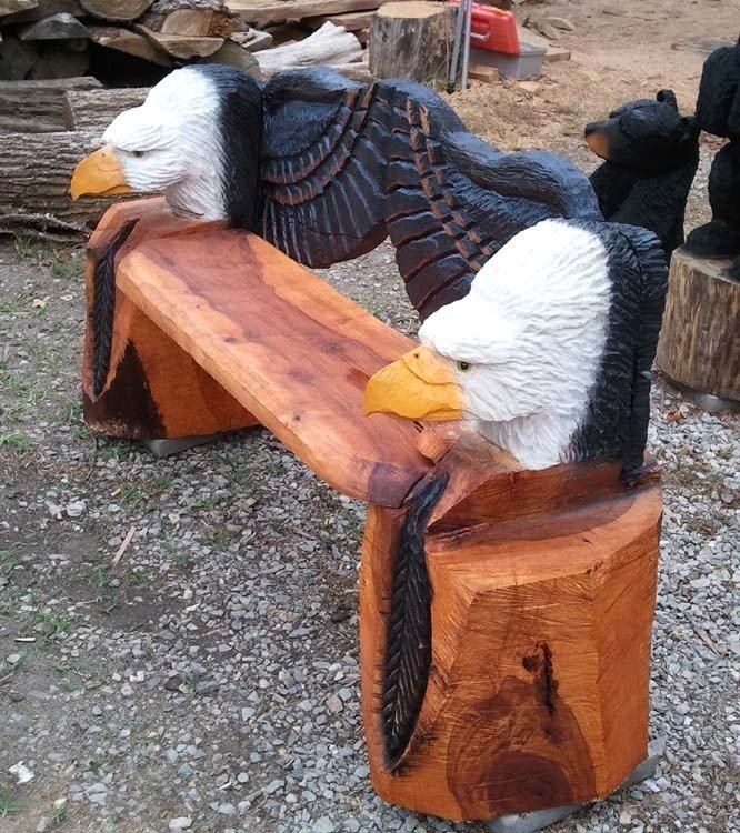 Carved chainsaw benches benches tables chairs christmans chainsaw carvings