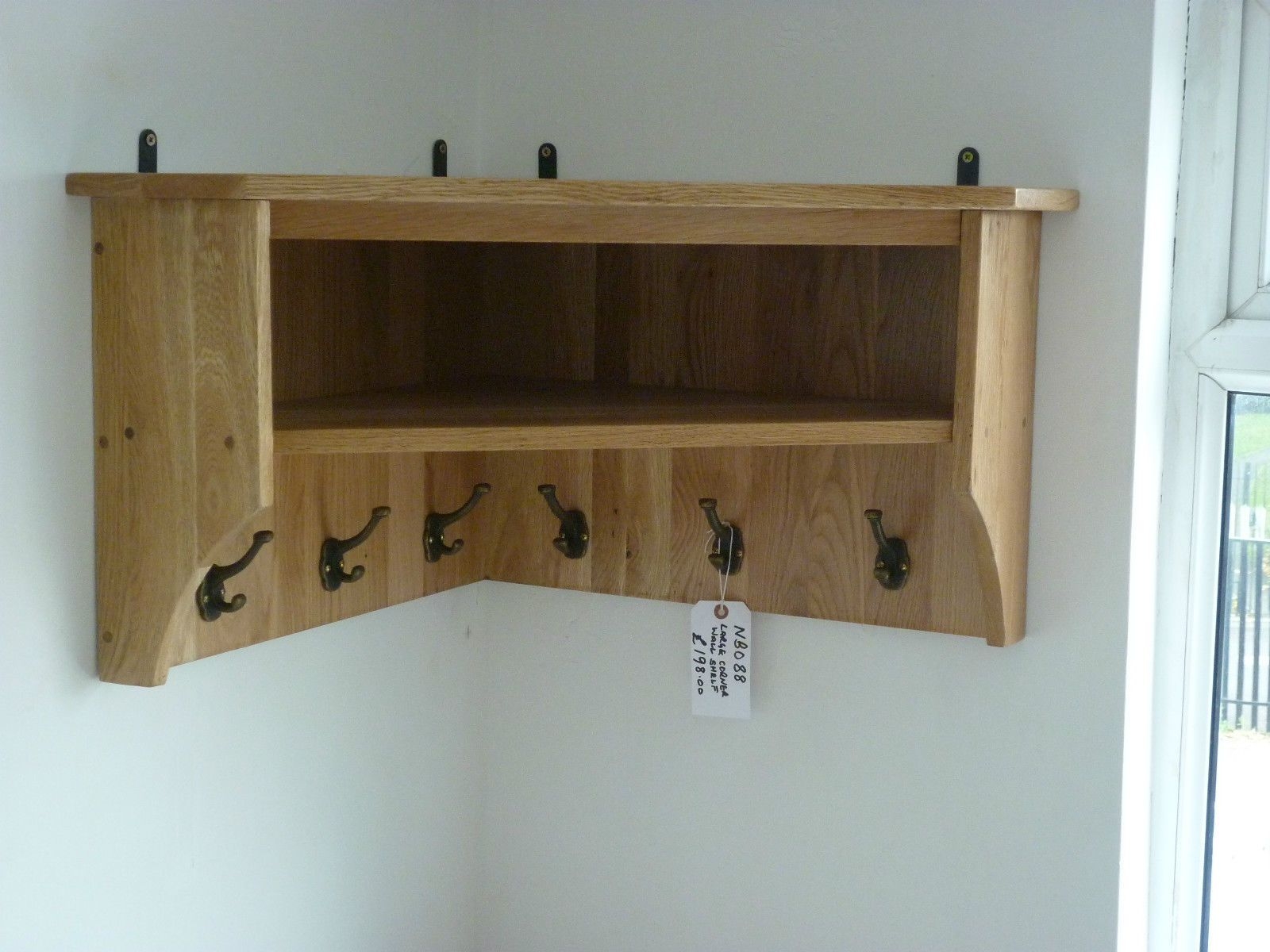 Corner shelf with hooks