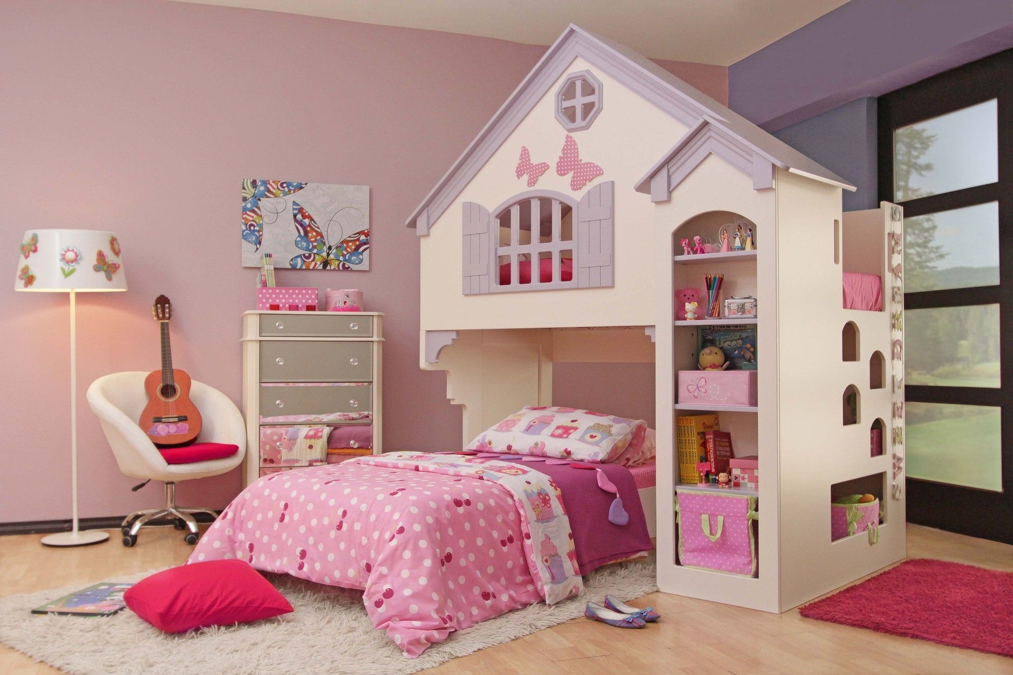 Doll house bed