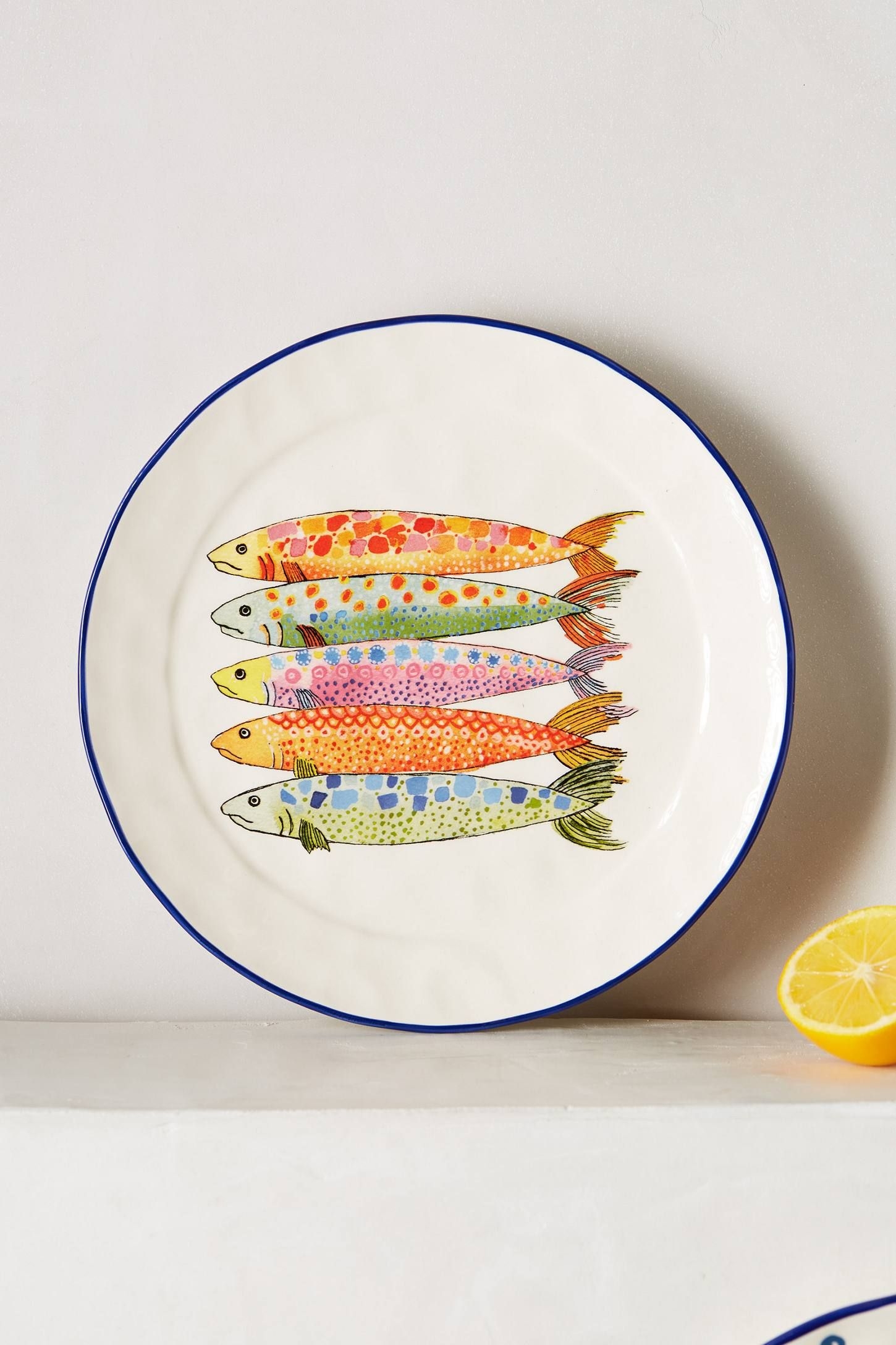 Fish pattern dinnerware