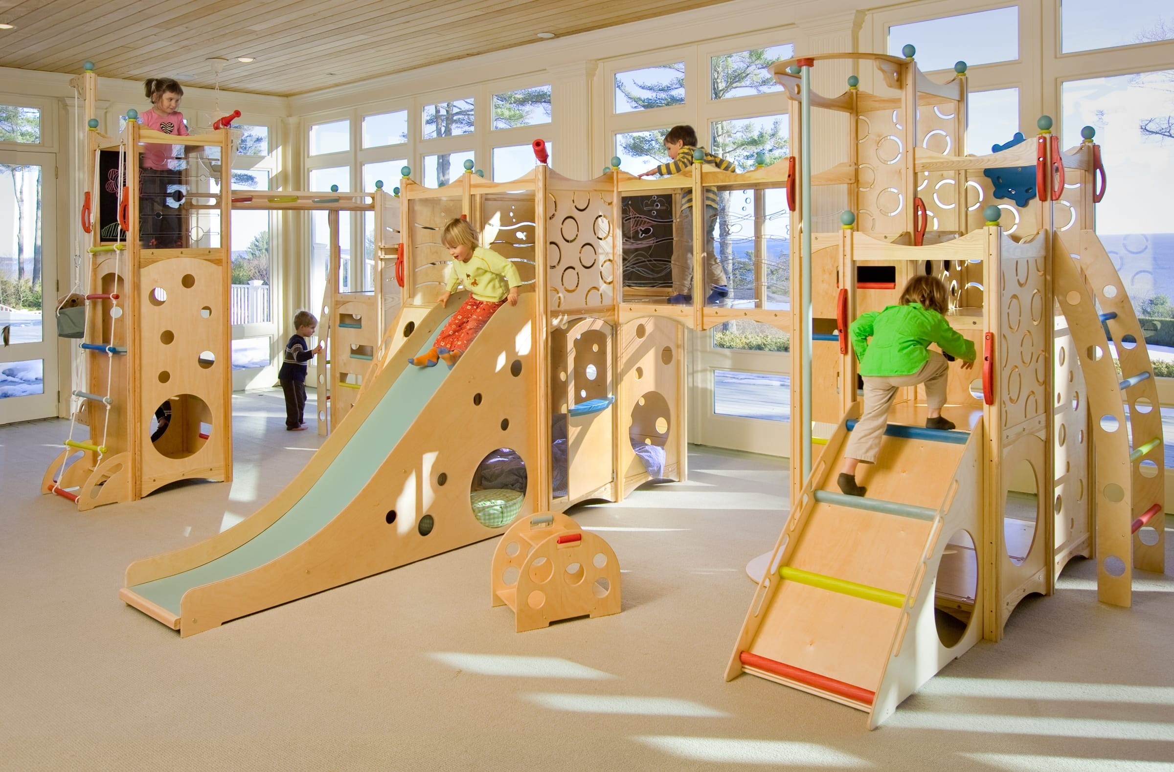 Indoor playhouse for toddlers