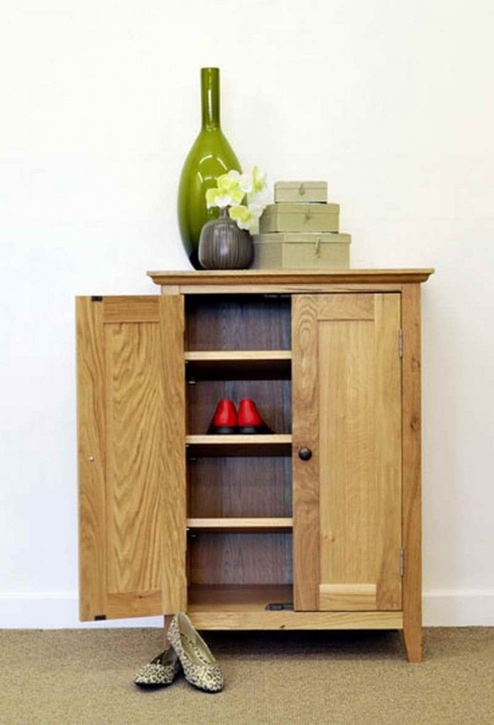 Oak shoe cabinet 1
